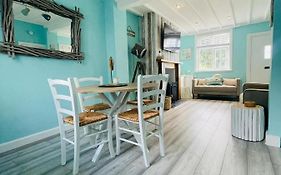 The Rambler'S Rest Cottage, Parkgate, Wirral