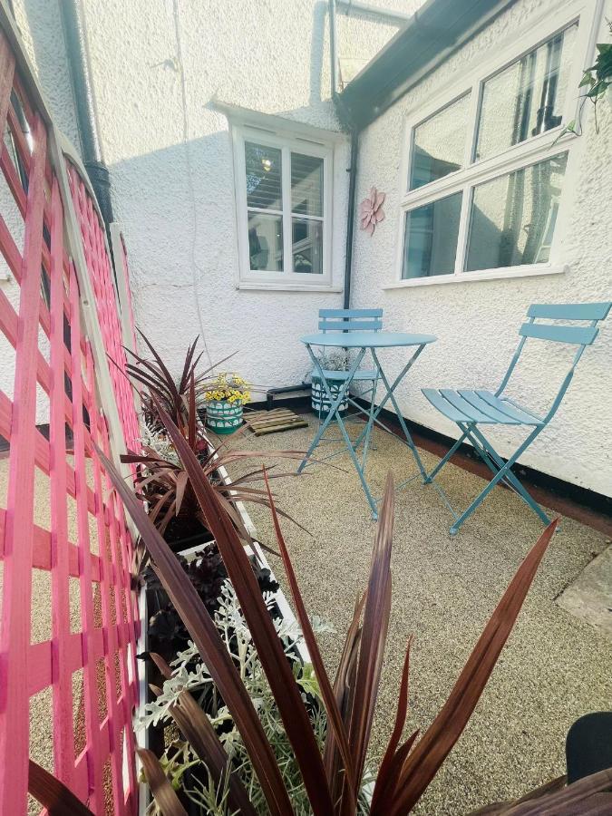 The Rambler'S Rest Cottage, Parkgate, Wirral Parkgate  Exterior photo